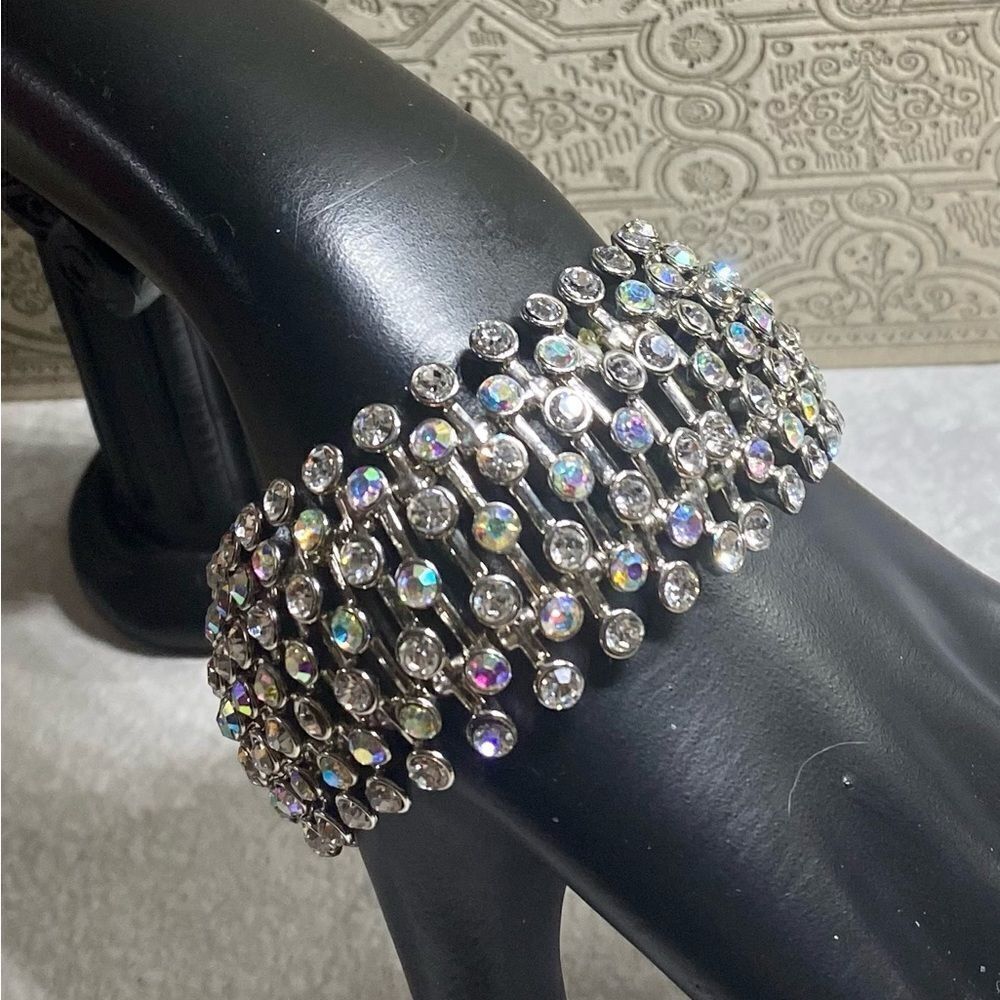 VINTAGE rhinestone bracelet